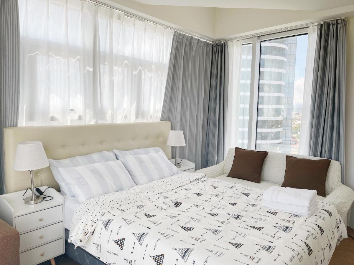 Inspiria Aparthotel Davao City Exterior foto