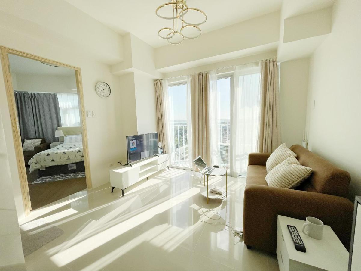Inspiria Aparthotel Davao City Exterior foto